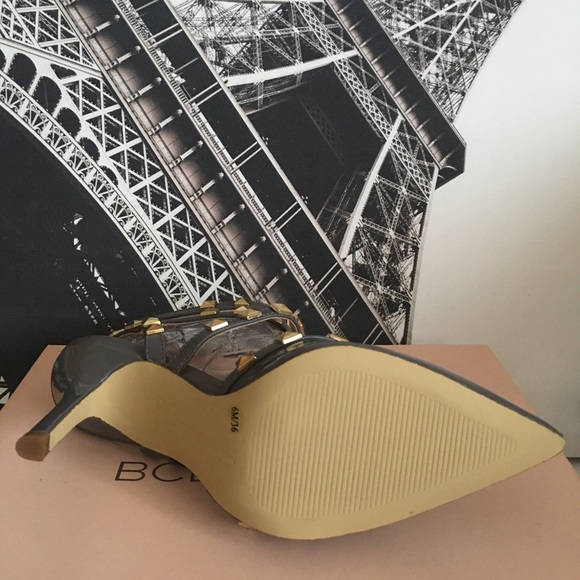 BCBGeneration Darron Rockstud Pumps - Size 6, Grey - Picture 5 of 5